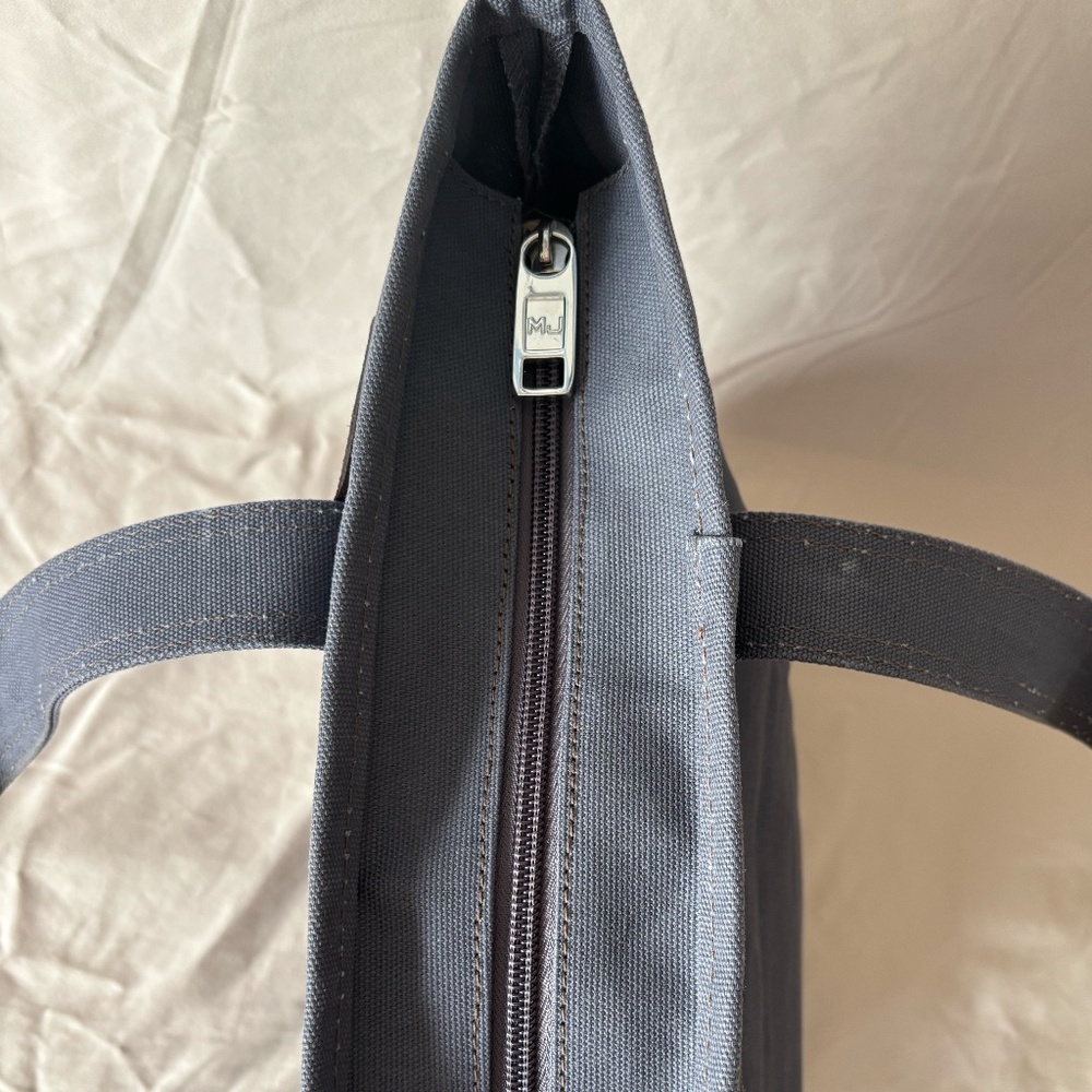 Marc Jacobs Tote Bag - Picture 4 of 6